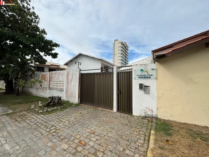 CASA RESIDENCIAL em SALVADOR - BA, PRAIA DO FLAMENGO