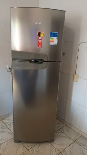 Geladeira Consul Frost Free dúplex inox