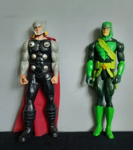 bonecos de brinquedo