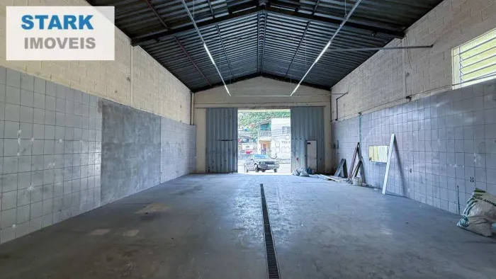 Galpão à venda em Belo Horizonte, Alípio de Melo, 330m²