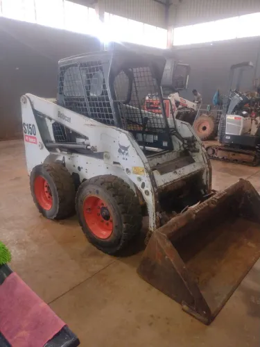 Bobcat S150 ano 2012
