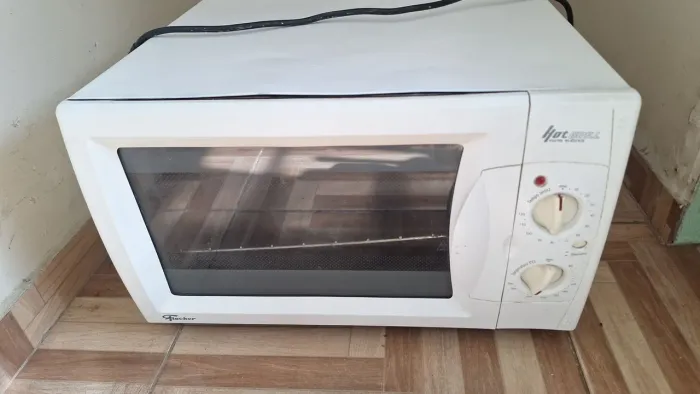 FORNO ELÉTRICO  44 LITROS 