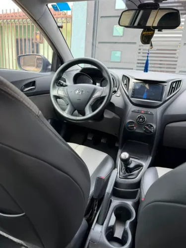Hyundai HB20S Unique 1.0 Flex 12V Mec. 2019