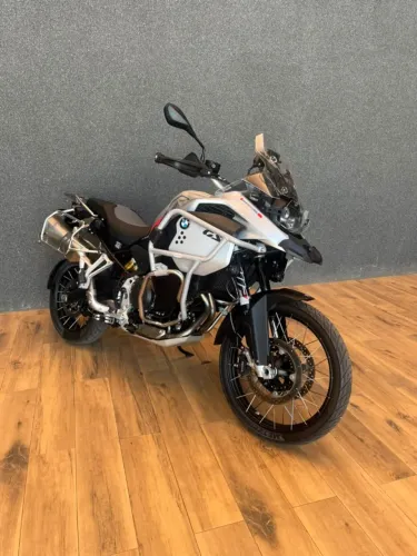 BMW F 900 GS Adventure Plus 2025