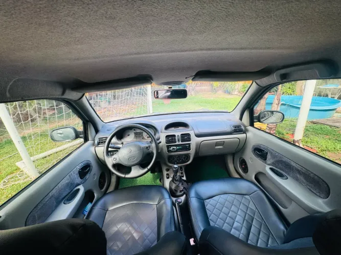 Renault Clio Sed.rt/privil.1.0/1.0 Hi-pow.16v 4P 2005