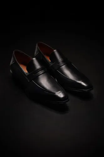 SAPATO DERBY PRETO LISO