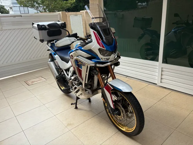 África Twin 1100 2021 Adventure Sports DCT