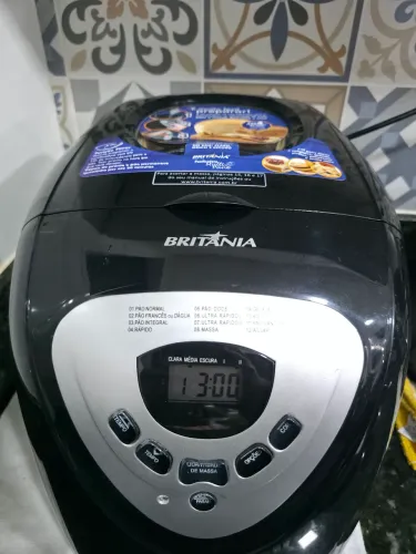 Panificadora Multipane Britânia 220v Nova - Outlet