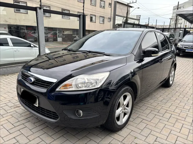 Ford Focus 1.6 S/se/se Plus Flex 8v/16v 5P 2011