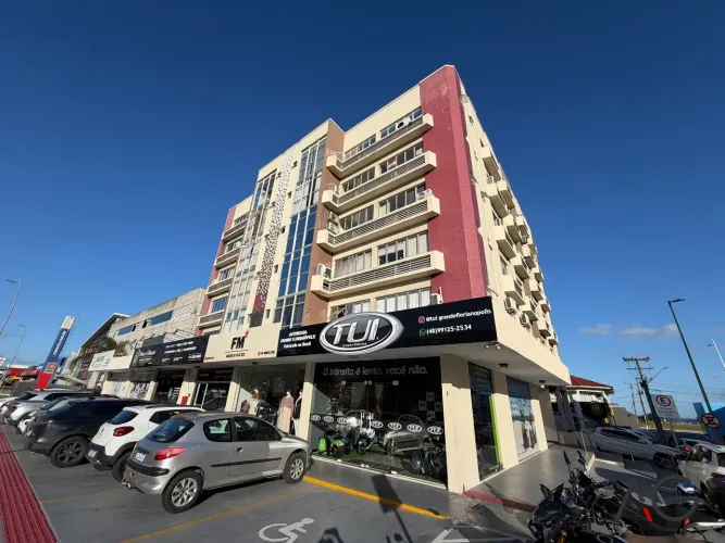 Sala para aluguel possui 27 m² em Campinas - São José - SC