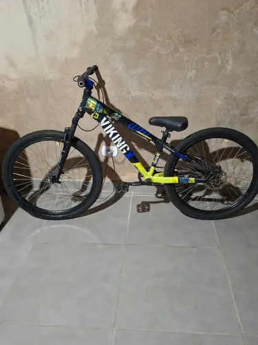 Bicicleta viking tuff 25