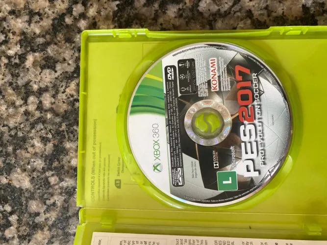 Vendo jogo Pes 2017 xbox 360