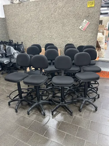 Cadeiras caixa atendimento