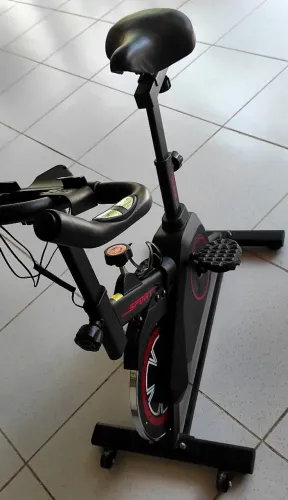 BICICLETA ERGOMÉTRICA - LINHA PREMIUM
