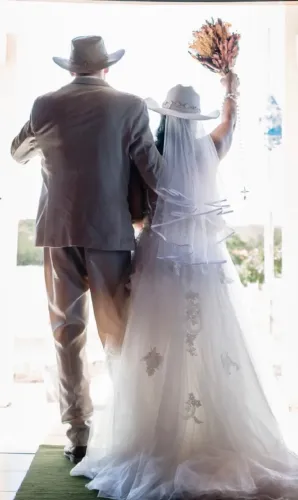 Vestido de noiva usado