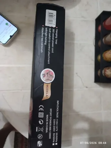 Escova secadora e modeladora 