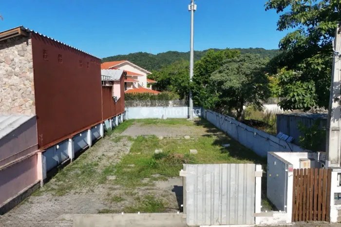 Terreno à venda, 435m² - Córrego Grande - Florianópolis/SC