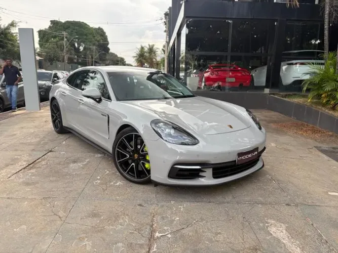 Porsche Panamera 4 E-hybrid 2.9 462cv 2020