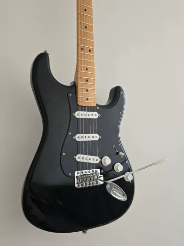 Fender stratocaster MIM 2012