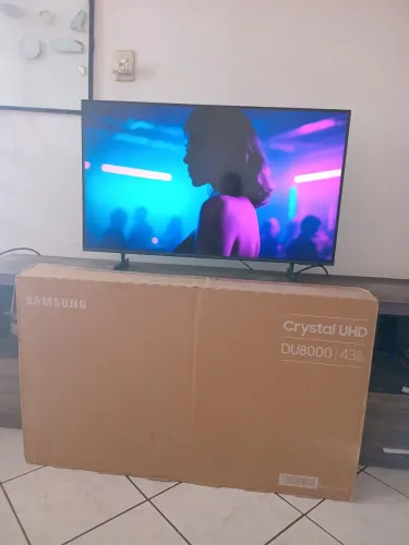 Tv Samsung 4k crystal 43 polegadas