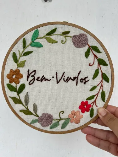 Quadro bordado a mão