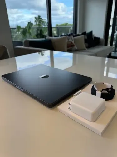 MacBook PRO M5 1TB 24GB - Pronta Entrega - 1 Ano De Garantia Apple - Avaliamos o Seu 