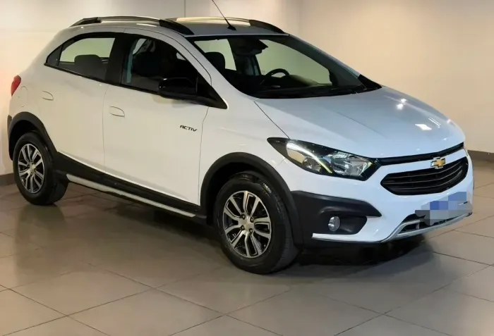 Chevrolet Onix Activ 1.4 8V Flex Mec. 4P 2017