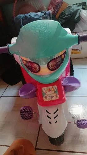 Carrinho de bebê menina 