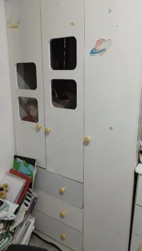 Guarda roupa infantil