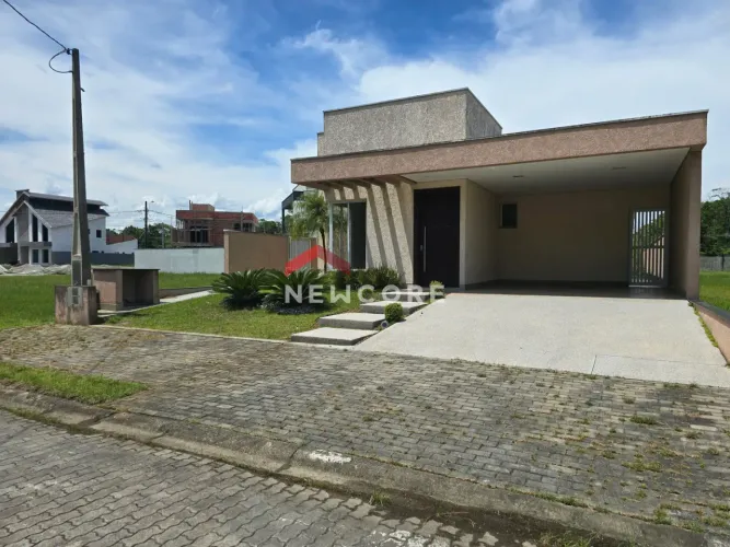 Casa de condomínio em Rua Alan Kardec - Jardim Márcia - Peruíbe/SP