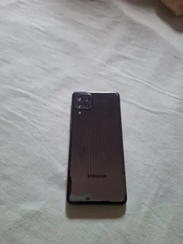 Samsung M62, 128/8