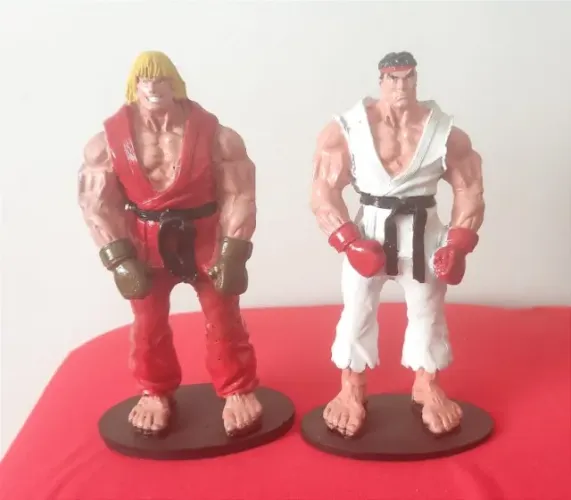 Bonecos de Resina Ken e Ryu