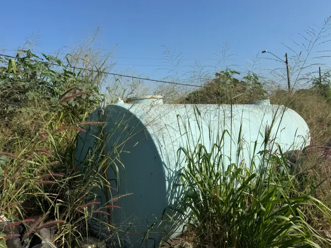 Tanque 14.900 litros mais bomba de dois bico