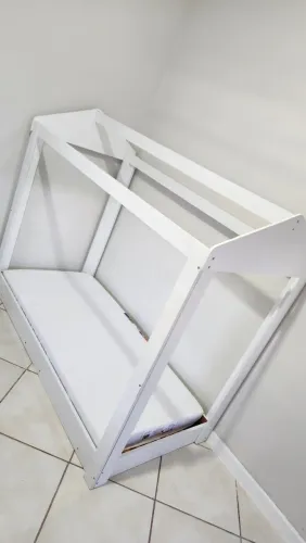 Cama montessoriana com colchao novo 