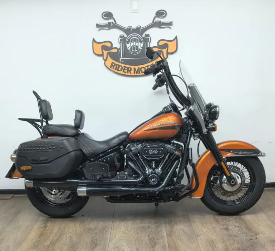 HARLEY-DAVIDSON HERITAGE CLASSIC FLHC/FLHCS 2020 Gasolina