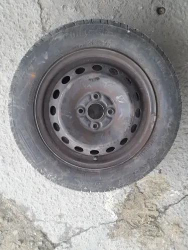Estepe meia vida 175/65 R14 Toyota 4 furos