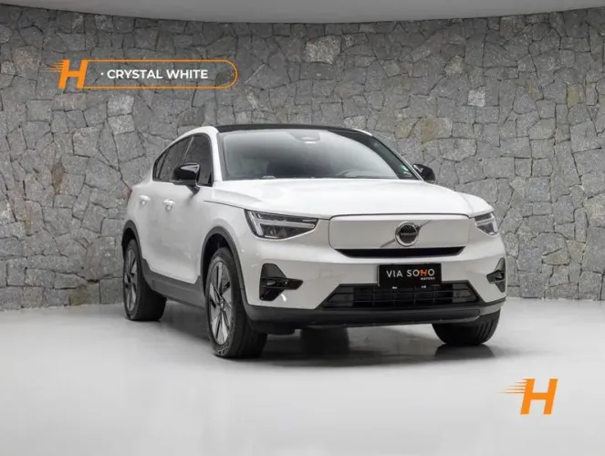 Volvo C40 Recharge Plus (elétrico) 2024
