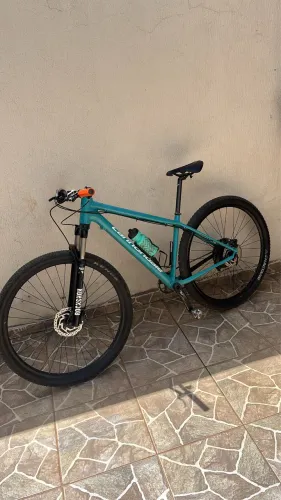 Bicicleta de fibra de carbono