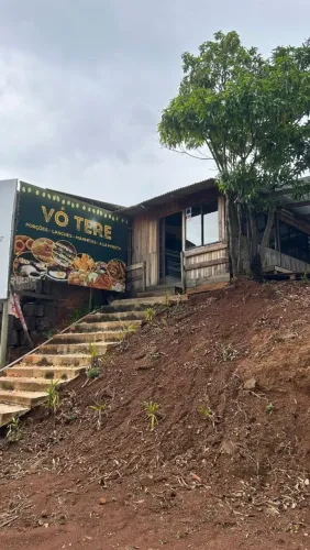 Vende-se ponto comercial