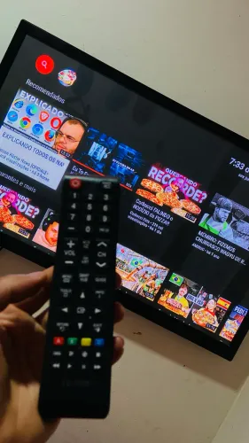 Tv Samsung 43 Polegadas Plasma, funcionando perfeitamente vai com controle