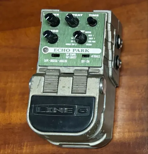 Pedal de delay echo park line6