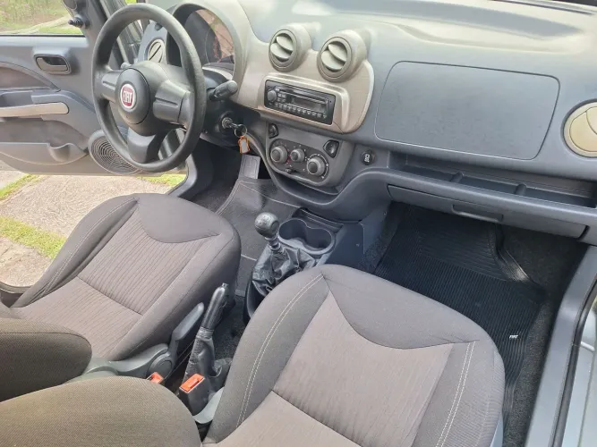 Fiat Uno WAY Celeb. 1.0 EVO Fire Flex 8V 5P 2011