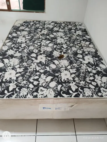 Vendo usado cama box