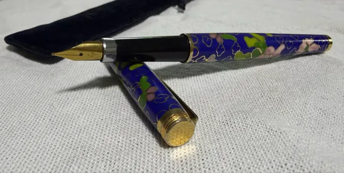 Caneta-tinteiro Vintage Hero 50 com Ponta F