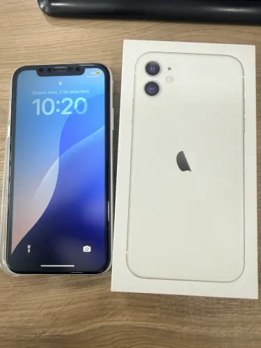 iPhone 11