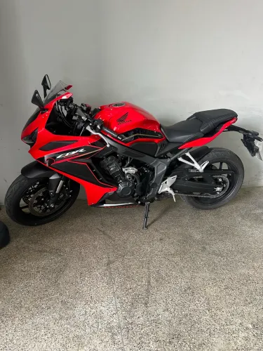 CBR 650R 2024  