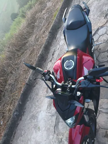 CB Twister 300F