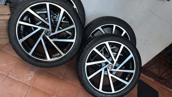 Rodas 18 5x100
