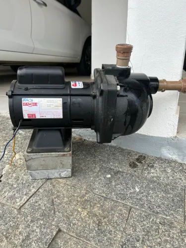Bomba d?Água Dancor Pratika 1/2 CV - Motor WEG - 220V