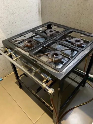 Fogão 4 bocas 